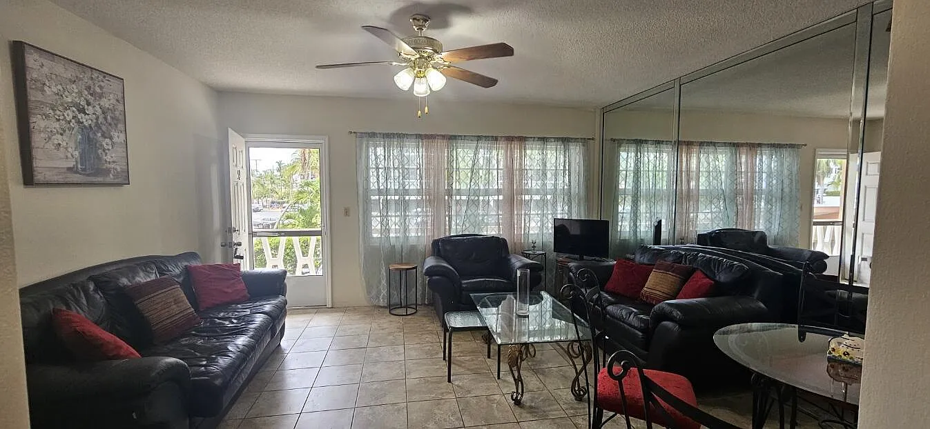 1 bed, 1.0 bath, 500 sqft, $1,500 — Photo 2