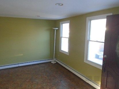 5th image of 25 Ramsy Ln