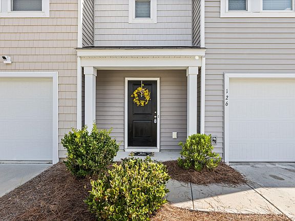 2nd image of 126 Gaura Ln