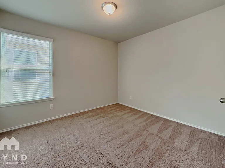 3704 Colemans Run — Photo 14