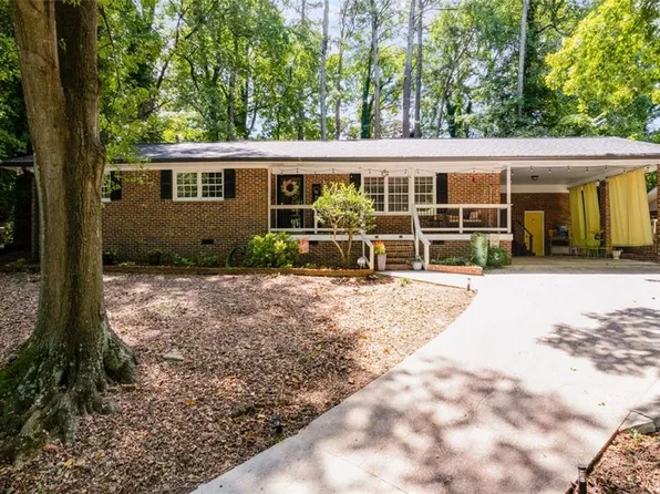 3687 Dial Dr, Stone Mountain, GA 30083