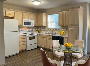 1108 Garden Dr #1114, Harrisonville, MO 64701