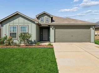 8401 Steel Dust Dr, Fort Worth, TX 76179