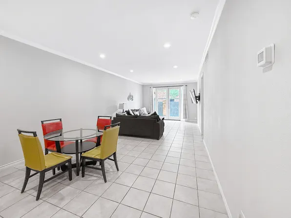 7707 Broadway St APT 6A, San Antonio, TX 78209