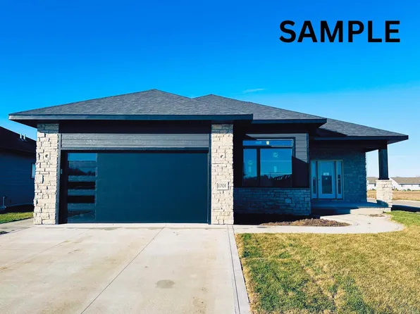 1115 E 19th St, South Sioux City, NE 68776