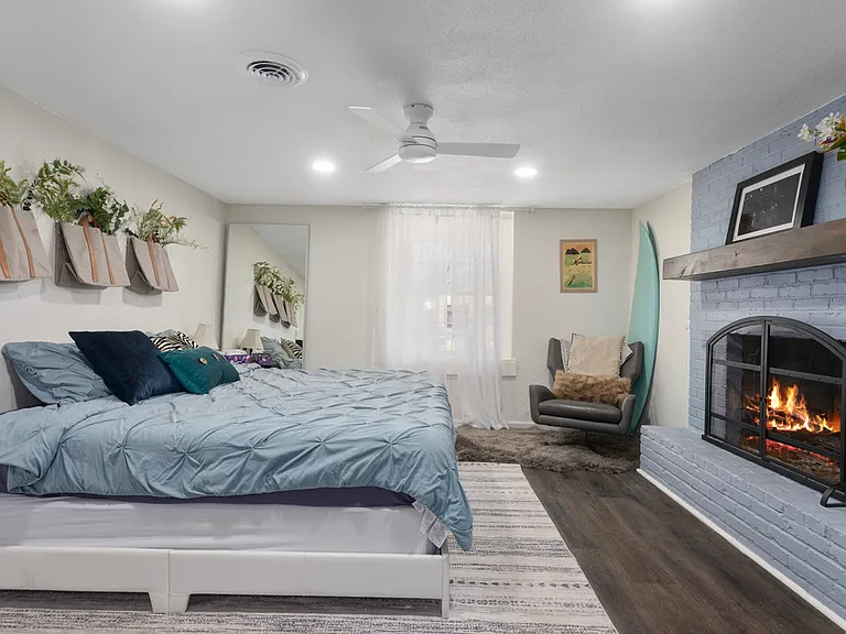 3314 NE Mohawk Ln — Photo 26