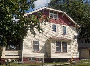 4375 Warner Rd, Cleveland, OH 44105