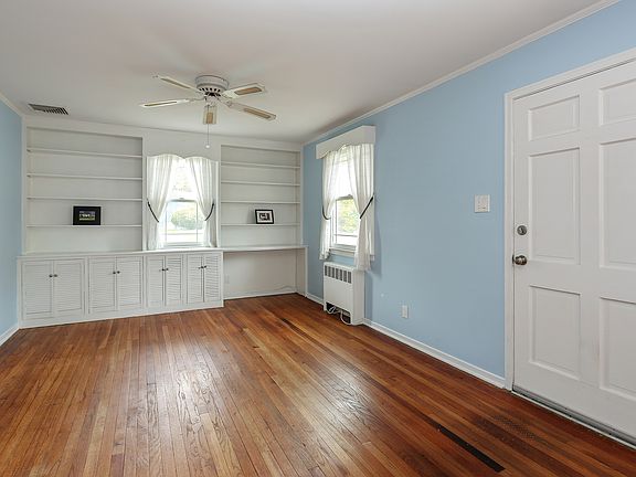 Living Room with floor-to-ceiling built-ins