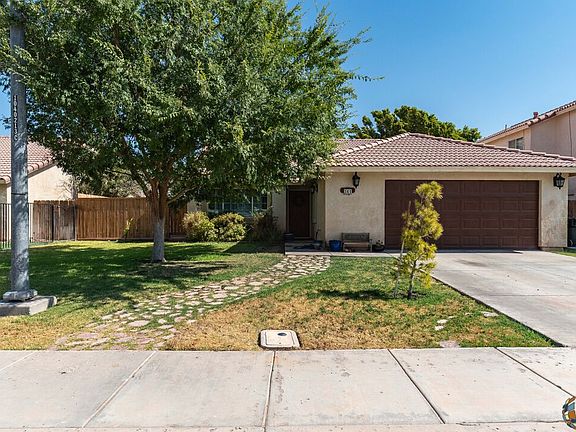 2nd image of 341 Branding Iron Dr