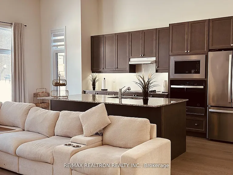1136 Wilmington Ave — Photo 10