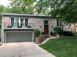 1806 Devoe Dr, Lincoln, NE 68506