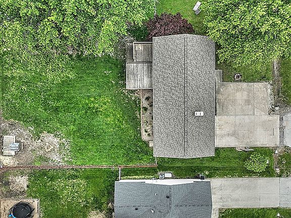 5th image of 505 W Forsyth Rd