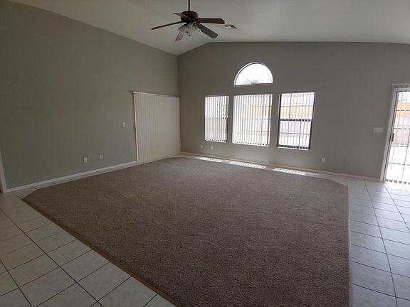 5th image of 3912 E Lass Ave
