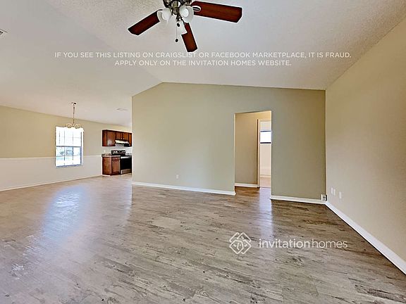 4th image of 1082 Leeward Dr