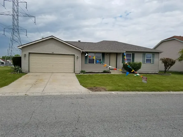 529 Sunshine Dr, Valparaiso, IN 46385