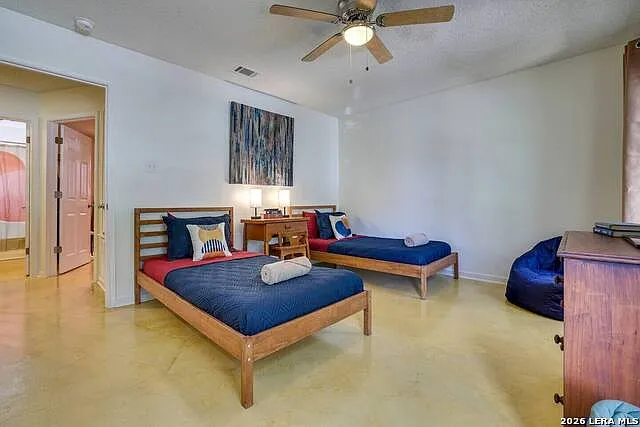 6857 Betty Levy — Photo 11