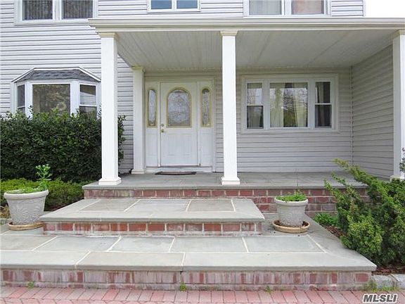 3rd image of 25 Babcock Ave