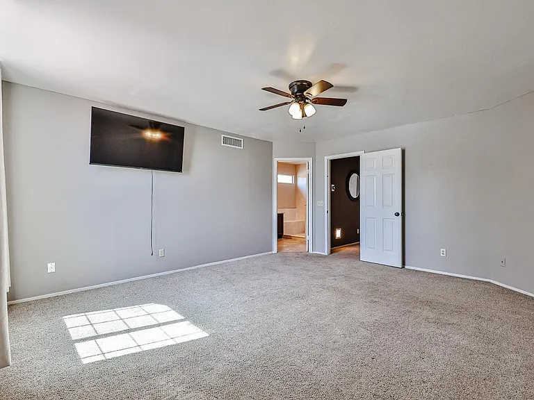 3236 E Hiddenview Dr — Photo 26