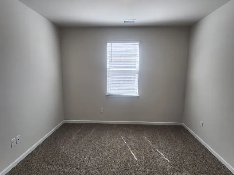 Unit Photo