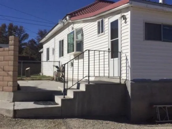 419 Idaho St, Tonopah, NV 89049