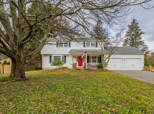 43 Grove St, Wallingford, CT 06492