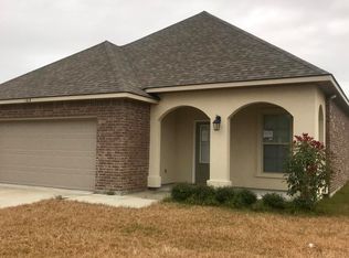 103 Valcour Pl, Youngsville, LA 70592