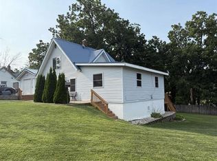 300 West Main Street, Montfort, WI 53569