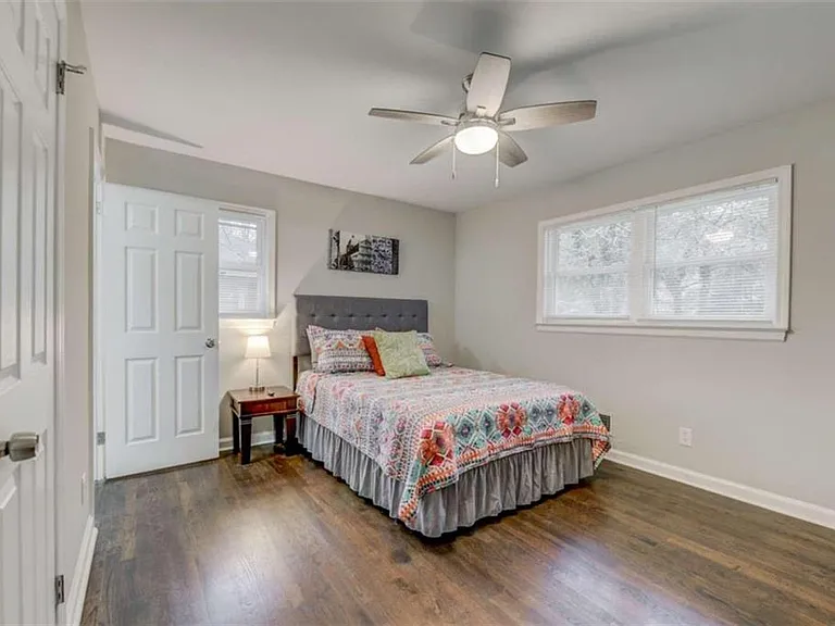 3041 Pasadena Dr — Photo 17