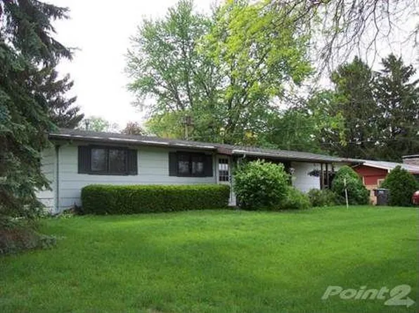 414 S Elizabeth St, Whitewater, WI 53190