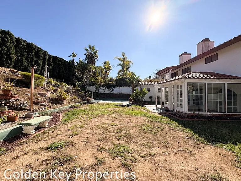 2475 Unicornio St — Photo 39