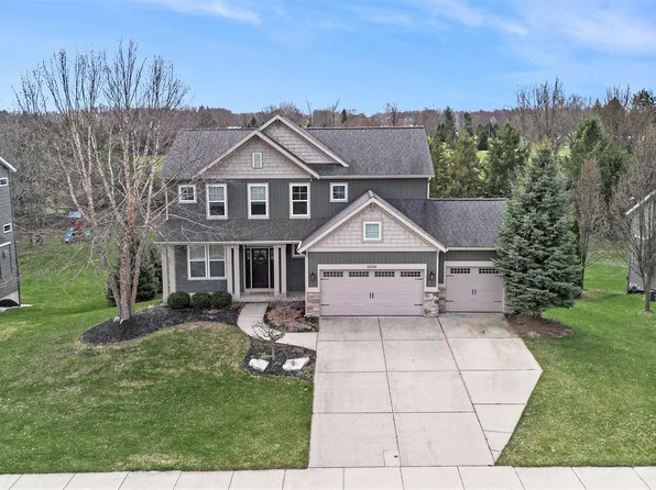 2250 Byron Shores Dr SW, Byron Center, MI 49315