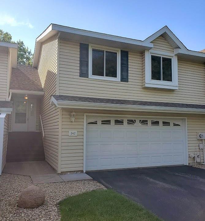 1st image of 242 96th Ln NE