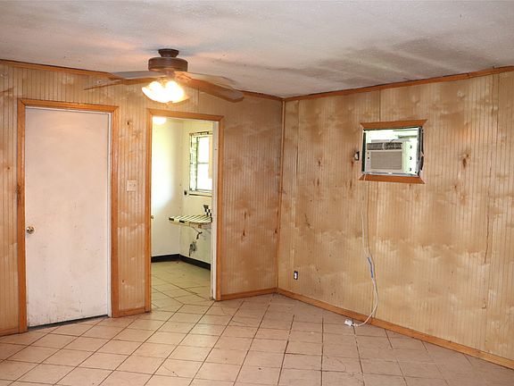5th image of 2509 E Ridgecrest