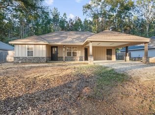 102 Trailwood Cir, Petal, MS 39465