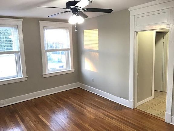 3rd image of 2918 Idlewood Ave APT 4