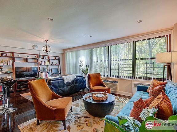 3rd image of 75-36 Bell Blvd #5F