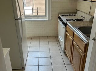 91-02 111th St #2E, Richmond Hill, NY 11418