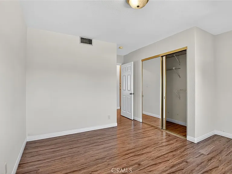 20122 Candleflame Ct — Photo 24
