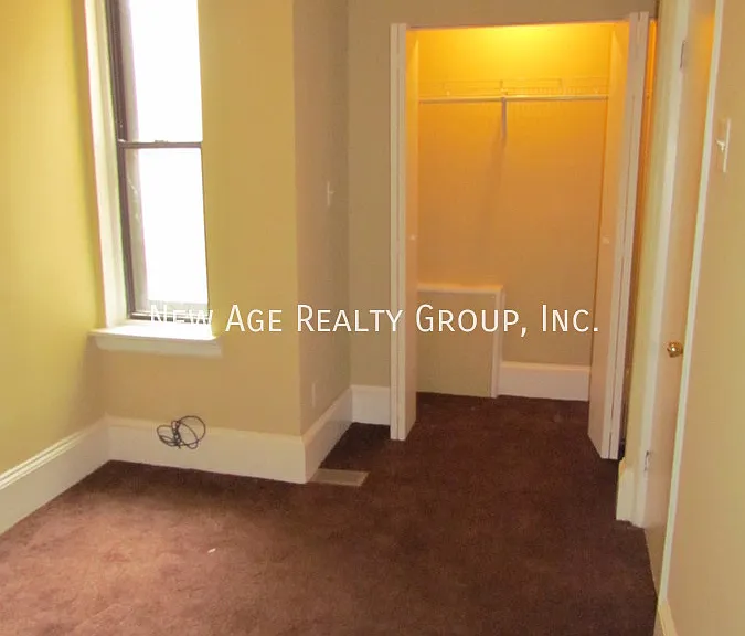 423 N Napa St — Photo 7