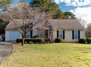 1392 Bennett Rd, Grayson, GA 30017