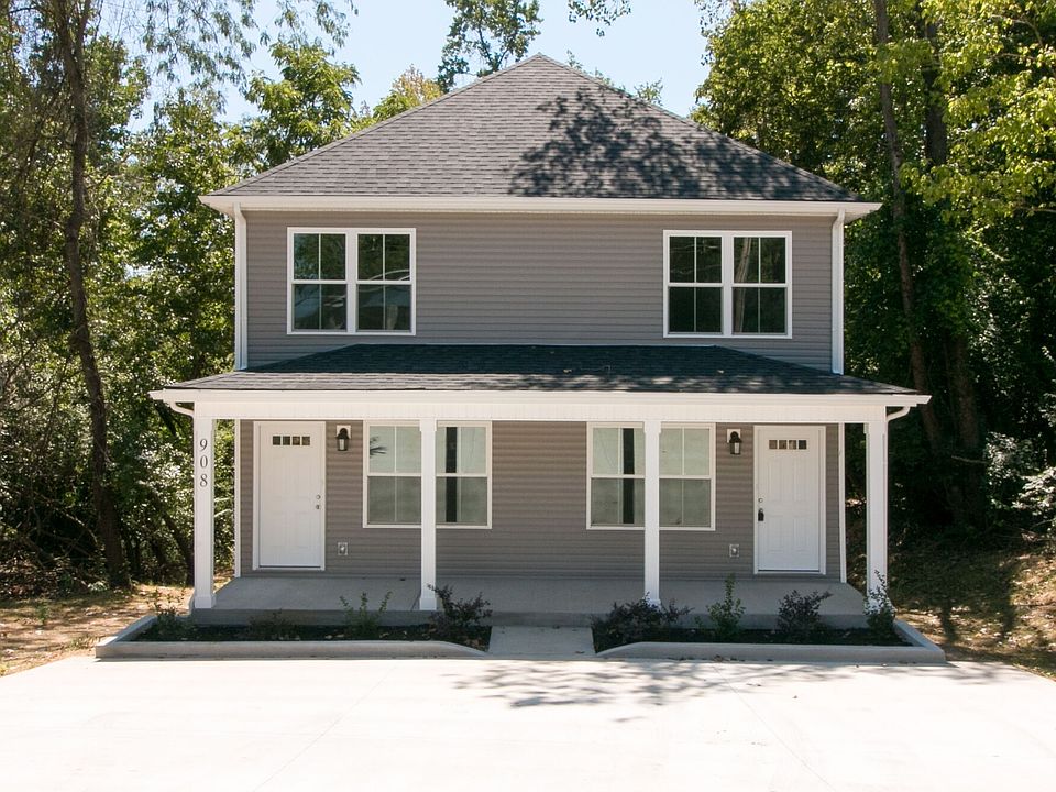 1st image of 908 Roman St