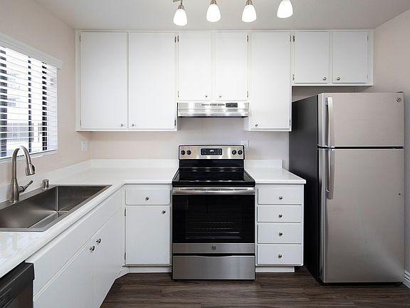 3rd image of 2929 Broadway APT 102