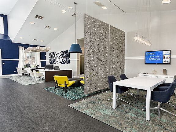Clubhouse/Leasing Office