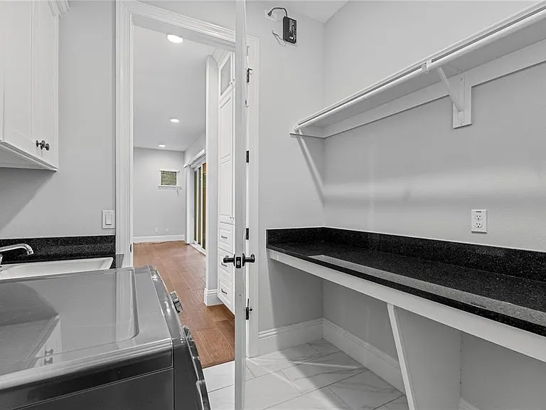 835 W Canton Ave — Photo 15