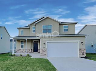 2329 E Surry Way, Eagle Mountain, UT 84005
