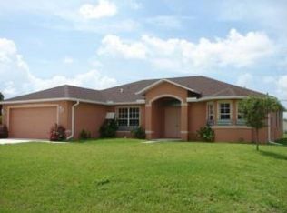 930 Gleason Pkwy, Cape Coral, FL 33914