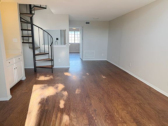 3rd image of 5590 Spring Valley Rd Unit F202
