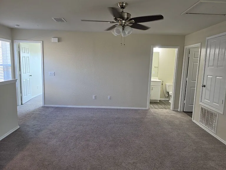 2nd floor Living Area