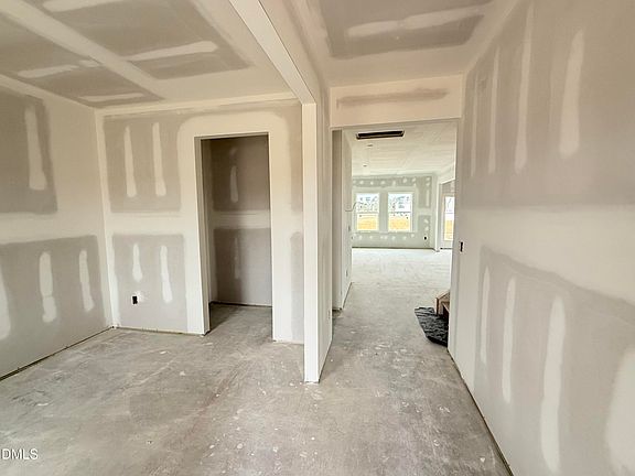 4th image of 286 Freedom Heights Ln