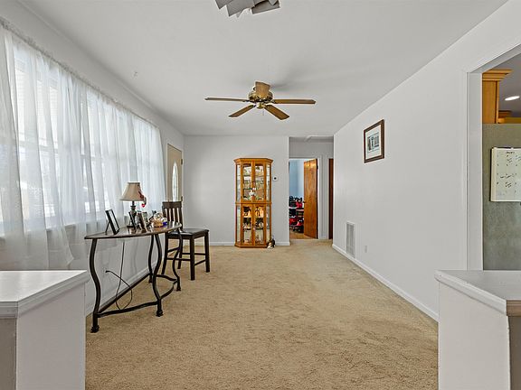 5th image of 115 Kenvil Rd